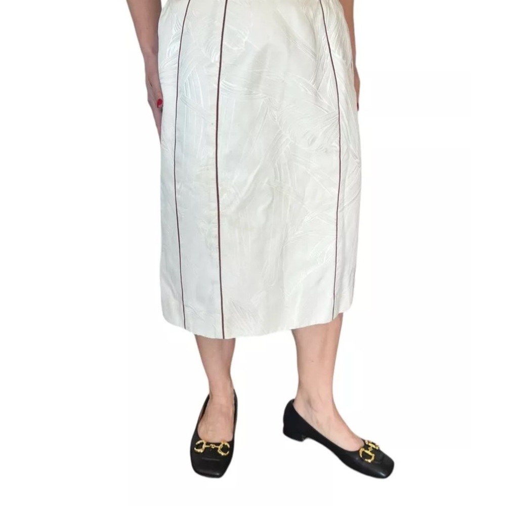 Vintage CAROLINA HERRERA WOMEN'S SKIRT SUIT